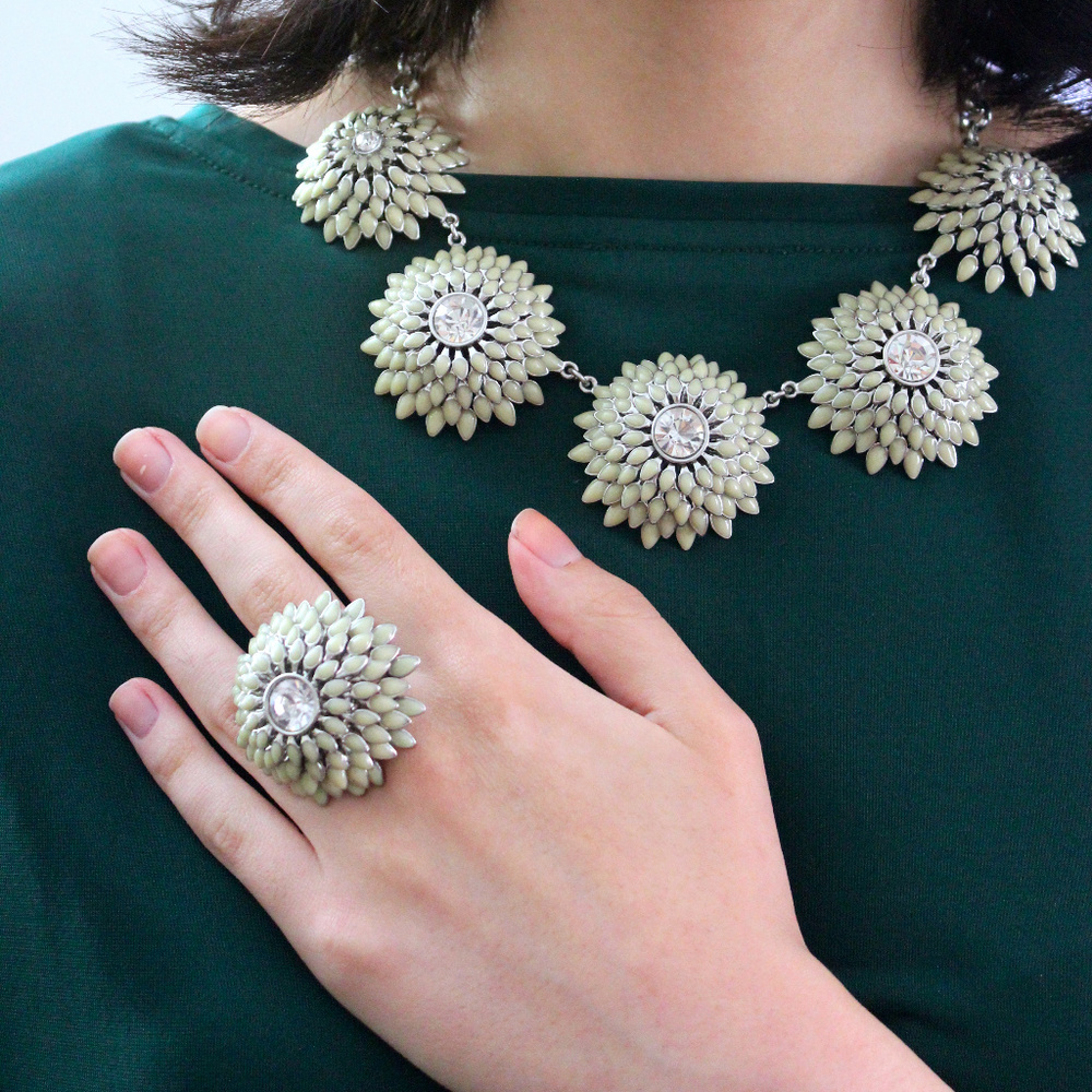 J. Crew Mint&Crystal Floral Statement Necklace Set